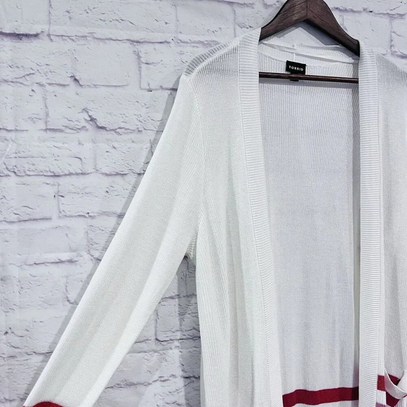Torrid Cardigan Open Front Sweater Size 1 White Striped Pockets Long Sleeve Knit - Picture 5 of 12